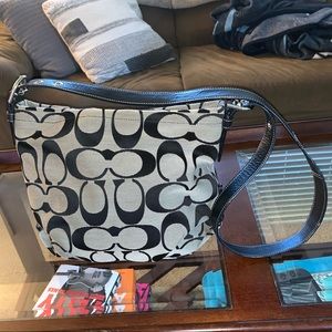 Coach F15067 classic C pattern Signature Duffle/Crossbody Bag